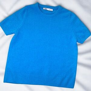 ZARA 100% Wool Light Blue Knit Short Sleeve Top Basic Spring Colour